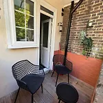 Stylish Apt In A 1938 Building With Parking